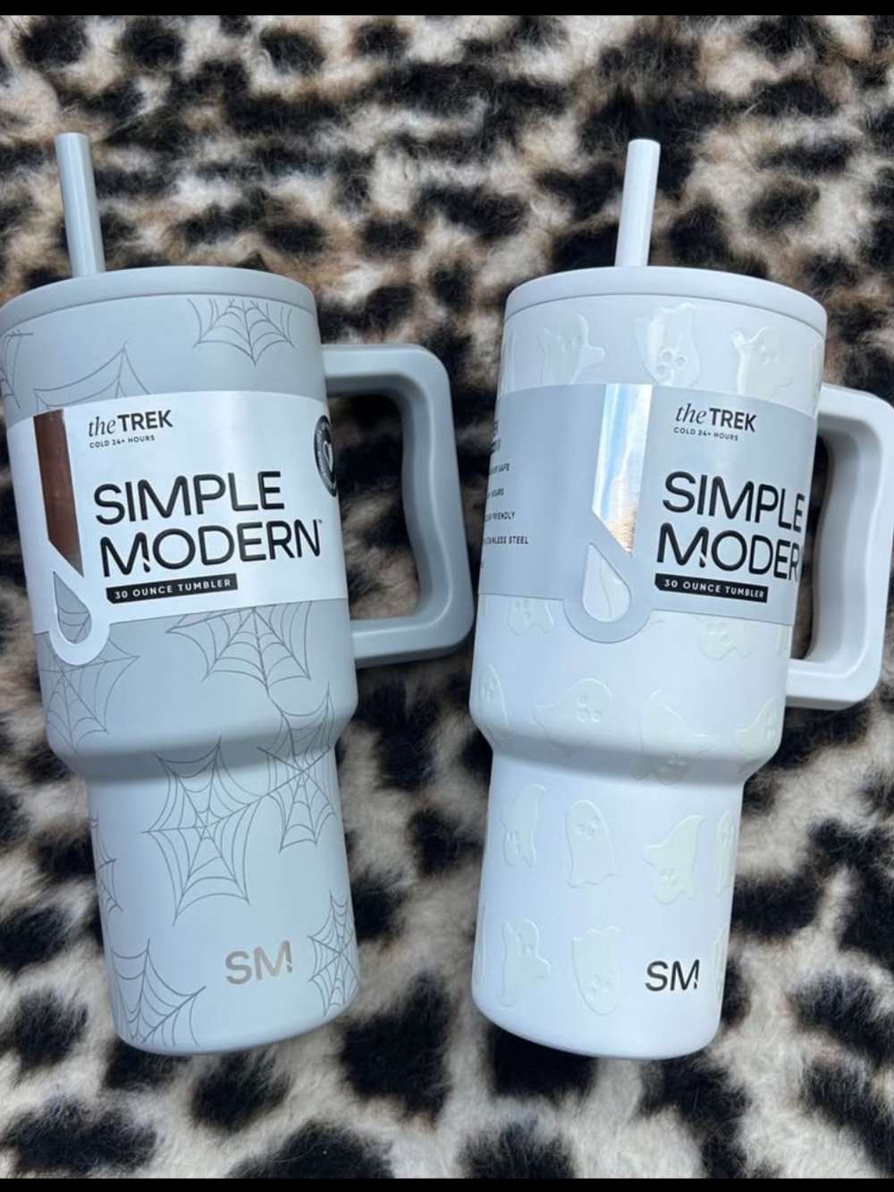 NEW Simple Modern The Trek 30oz Ghost & Spiderweb Halloween Tumblers